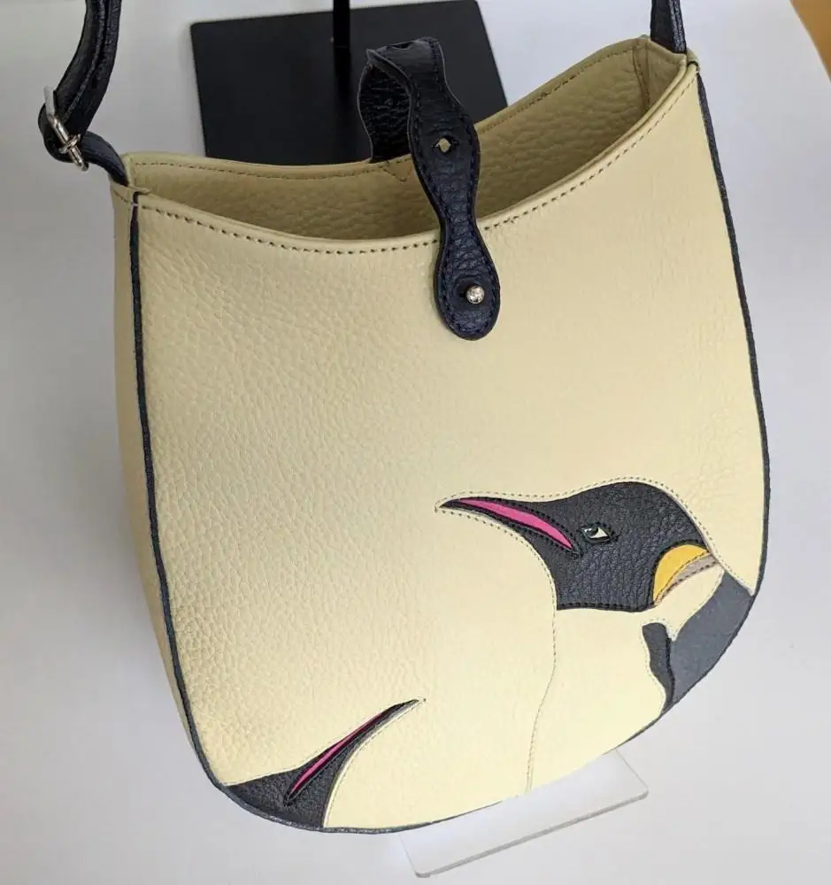 「鞄工房　香」しずく型バッグ ペンギン