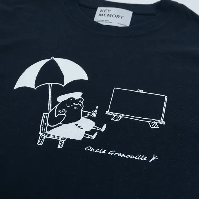 《1》【KEYMEMORY鎌倉】GrenouilleイラストTシャツ NAVY
