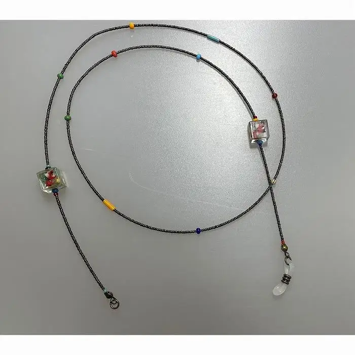 紫陽花のメガネチェーン