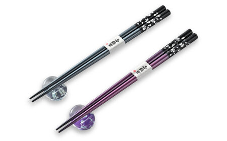 若狭塗箸【食洗機対応】２膳箸置き付セット 銀舞桜　黒/紫[Y-089006] [BFCL007]