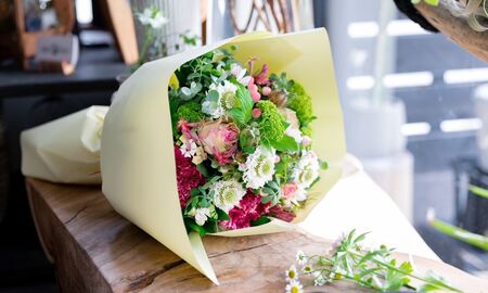ラウンドアレンジメント オリジナル 花束 フラワーアレンジメント 生花 ThePlants