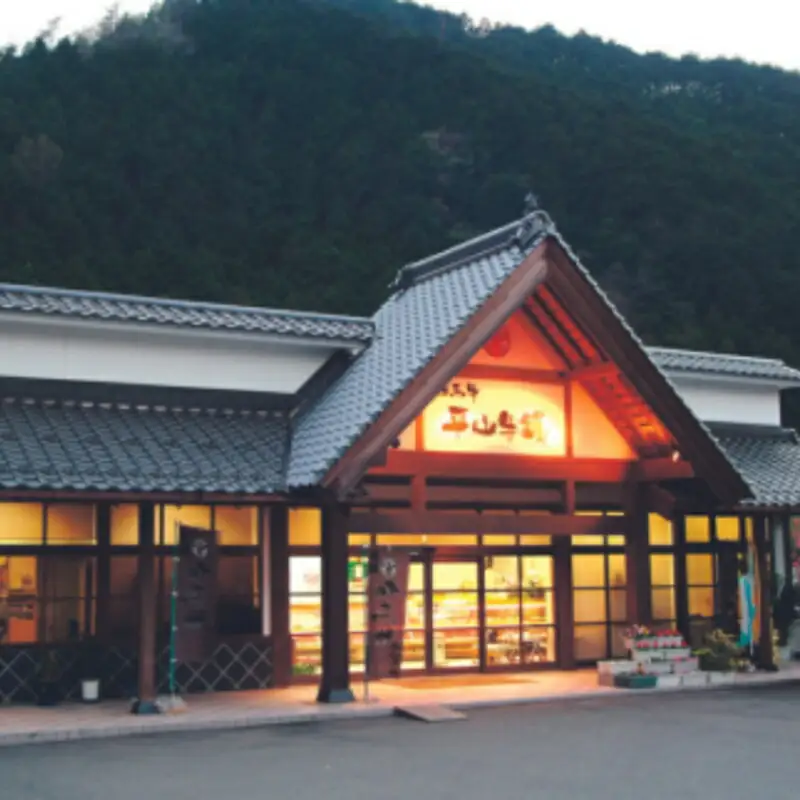 神戸牛 切り落とし 1kg （250ｇ×4）冷凍 牛肉  61-09
