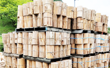 1年間乾燥済 薪7kg / 薪