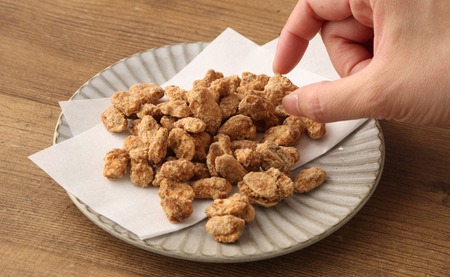【徳之島特産】 手作り 素朴な美味しさ 黒糖まめ  8袋セット 480g(60g×8袋)  和菓子 菓子 お茶菓子 黒糖 C-13