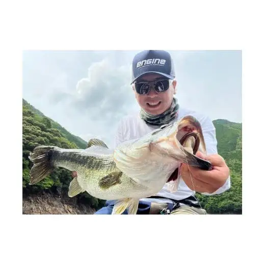 バス釣りガイドサービスin池原ダム!チームホワイトリバー井上正夫、井上慎二郎、雪谷晃太