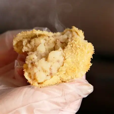 奈良県産大和牛のコロッケ、奈良特産大和丸ナスと宮崎県産味彩豚の豚みそコロッケ_惣菜・加工品 コロッケ  _【配送不可地域：離島】【1414812】