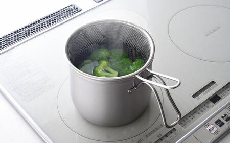 万能鍋 ステンレス マルチポット ストレーナー付 IH対応 調理器具  片手 鍋 ザル