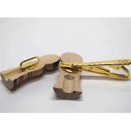 「こけス」ネクタイピン＆帯留め(緑りんご)_装飾品・工芸品     装飾品・工芸品  服飾小物 _【1238405】