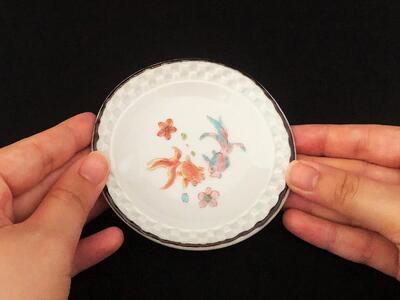 九谷焼　3.2号皿揃　金魚 （５枚セット）a01 食器 キッチン雑貨 キッチンアイテム 雑貨 小物 お皿 丸皿 食卓 テーブルコーディネート 贈り物 普段使い 