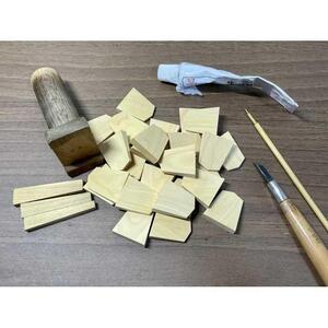 将棋駒ストラップ　左馬（彫り） 水明作