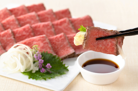 近江牛 定期便 4か月 4回 カネ吉山本 ご馳走定期便 -志- Y126W 牛肉 焼肉 ハンバーグ ローストビーフ ビーフシチュー