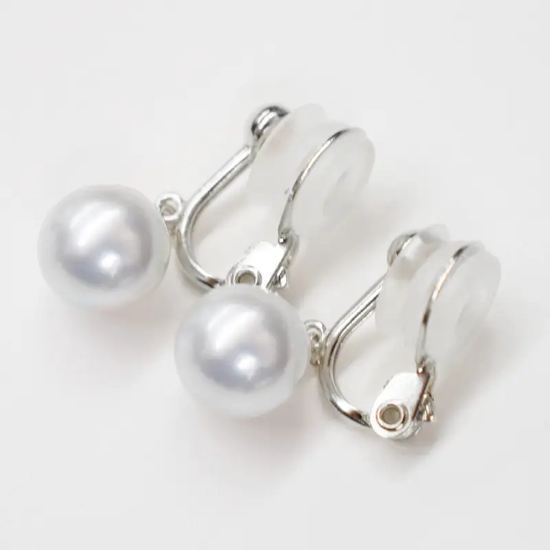 S085-366_8mm - 8.5mm あこや真珠 スタッドイヤリング ナチュラル【H：イヤリング SV925（シルバー）※ブラ】
