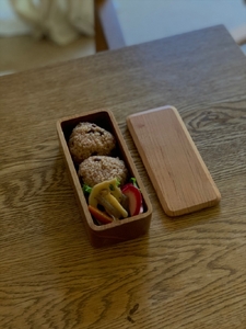 【山桜の弁当箱Mサイズ】職人の手により作られた最高級弁当箱　国産　建彦木工　490ml Mサイズ　【栃木県足利市】 F7Z-692