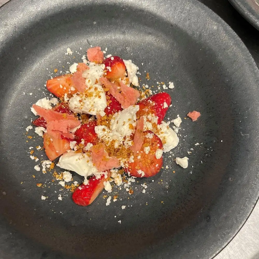 湯布院にあるフランス料理店 La Verveine(ラ・ヴェルヴェンヌ)　ディナーチケット 2名様分 | ディナー