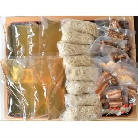 【郷土の伝統の味】自家製麺　沖縄そばミックス8食セット(三枚肉そば×4、ソーキそば×4)【配送不可地域：離島】【1333235】
