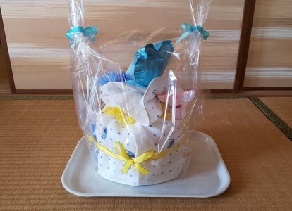 オムツケーキ　Sサイズ【直径：約20cm~35cm、高さ：約35cm】（015_5001）