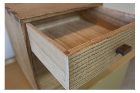 卓上収納 引き出し 三段 熟練桐たんす職人手作り（オイル塗装）