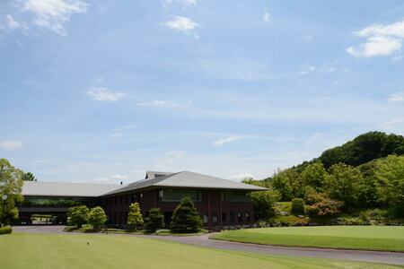 ゴルフ場 森林公園ゴルフ倶楽部 施設利用補助券 3000円分