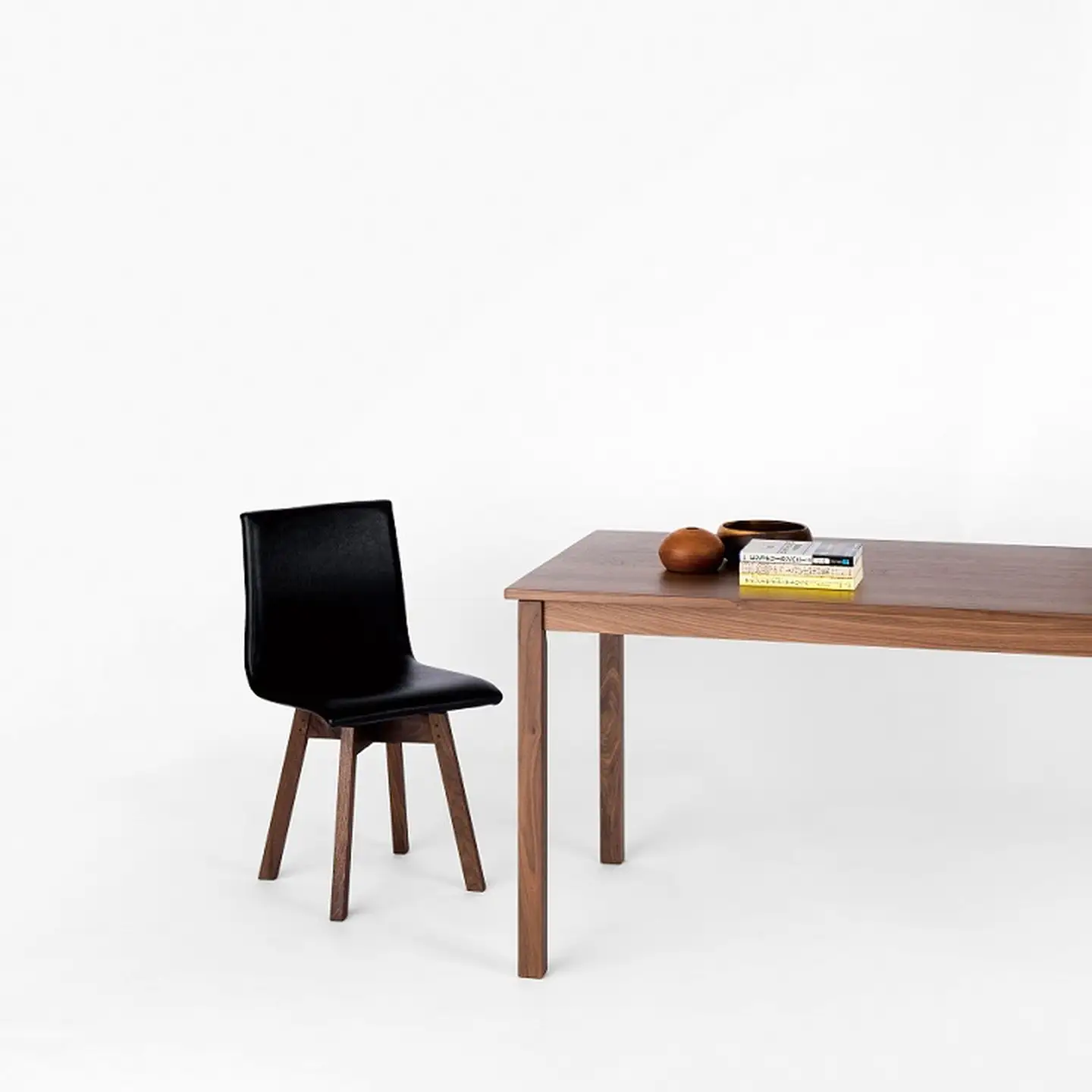 ロタンテ チェア（回転） Oak【諸富家具】：C195-008