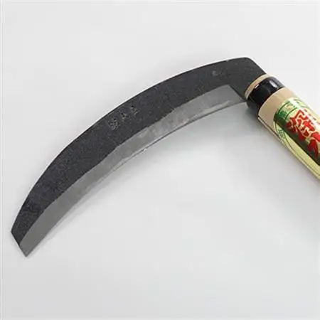 薩摩の鍛冶屋深水の【草刈り鎌】【厚】【かま】手造り 深水金ブランド農作業草刈 加世田型 B3-18_雑貨     装飾品・工芸品          雑貨・日用品  日用品   雑貨・日用品 アウトドア用品 スポーツ・アウトドア用品 _【配送不可地域：離島・沖縄県】【1166419】