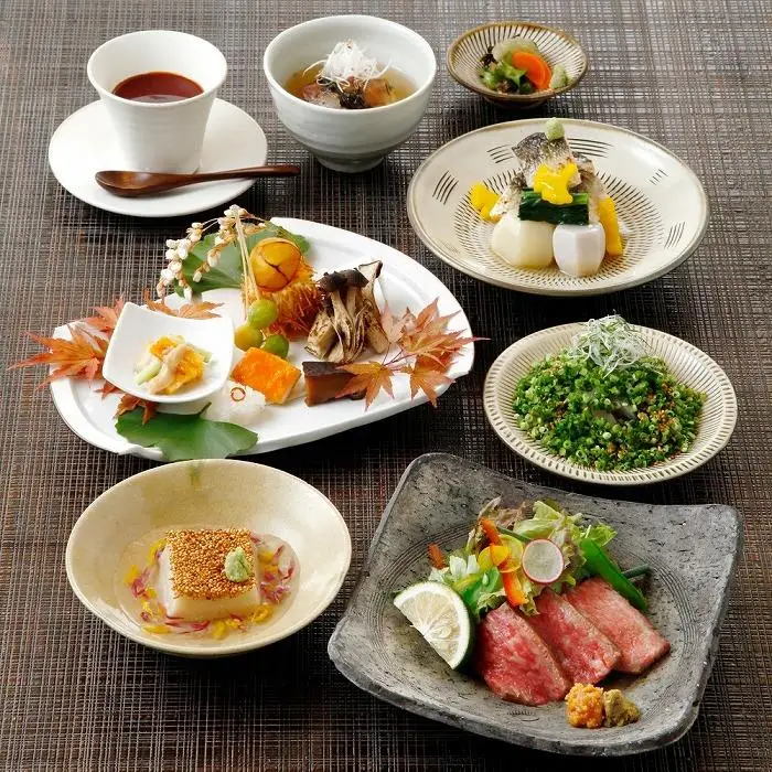 東京・有楽町で味わう坐来大分 贅沢 お食事券「豊山」ペアチケット