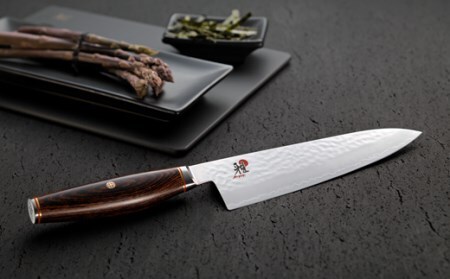 MIYABI ミヤビ 「 6000MCT 三徳包丁 180mm 日本製 」多層鋼 槌目 包丁 岐阜県関市製【日本正規販売品】34074-181
