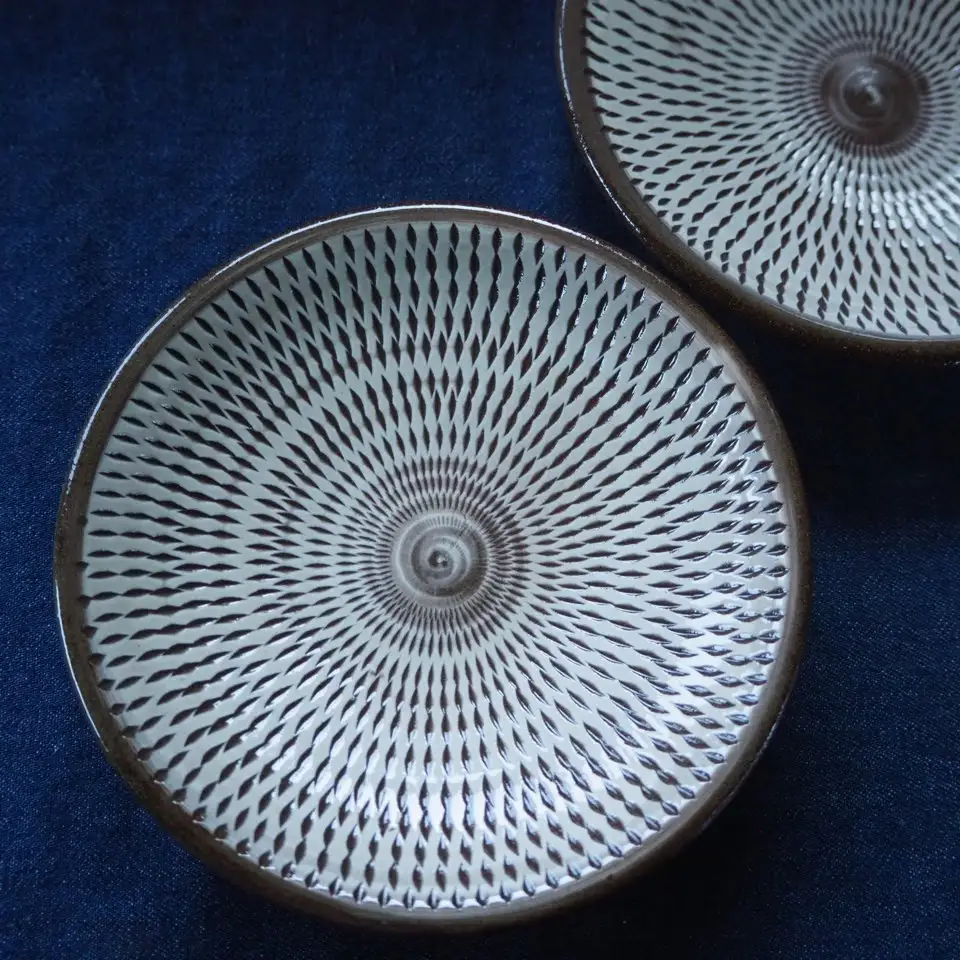 小石原焼飛鉋五寸皿２枚セット直径約15cm（金丸窯） H39