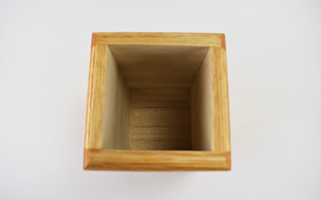 熟練桐たんす職人が手作りした桐の菊組ペン立て（メイプル）