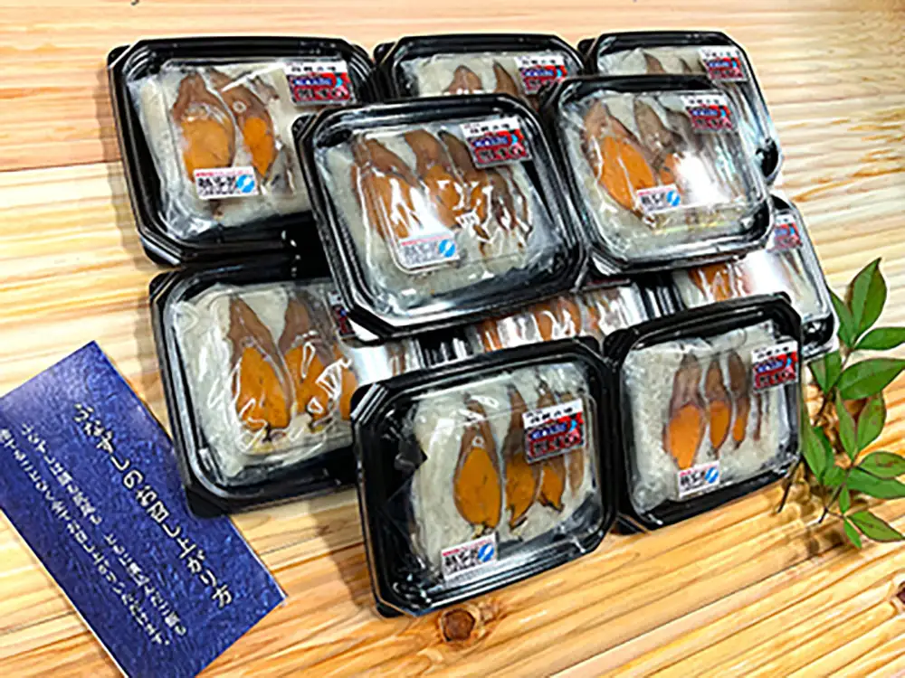 近江本にごろ　ふなずし　めす30g×10p【AD32W】 鮒ずし