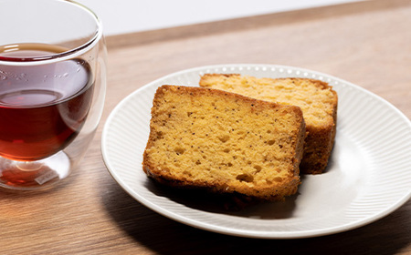 老舗洋菓子店で大人気の大人味わいブランデーケーキ1本（紅茶） F25R-043