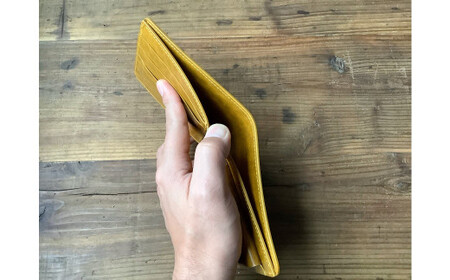 【9色から選べるカラー】レザー折り財布  小物 レザー 牛革 革  日本製 ハンドメイド 財布 本革 H179-010