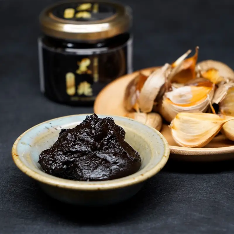 ≪青森県産 熟成黒にんにくペースト≫ 黒兆 300g (150g入りビン×2本) 【常盤加工販売組合】 無添加 F41-0050