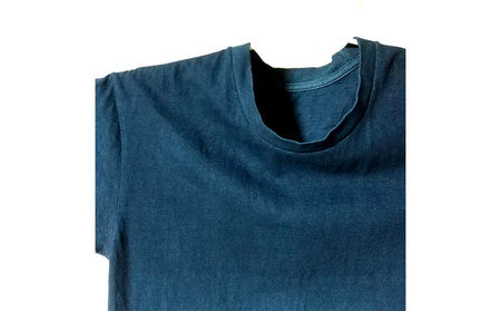 【琉球藍染ちょく工房】琉球藍染めＴシャツ ～青と水色グラデーション～
