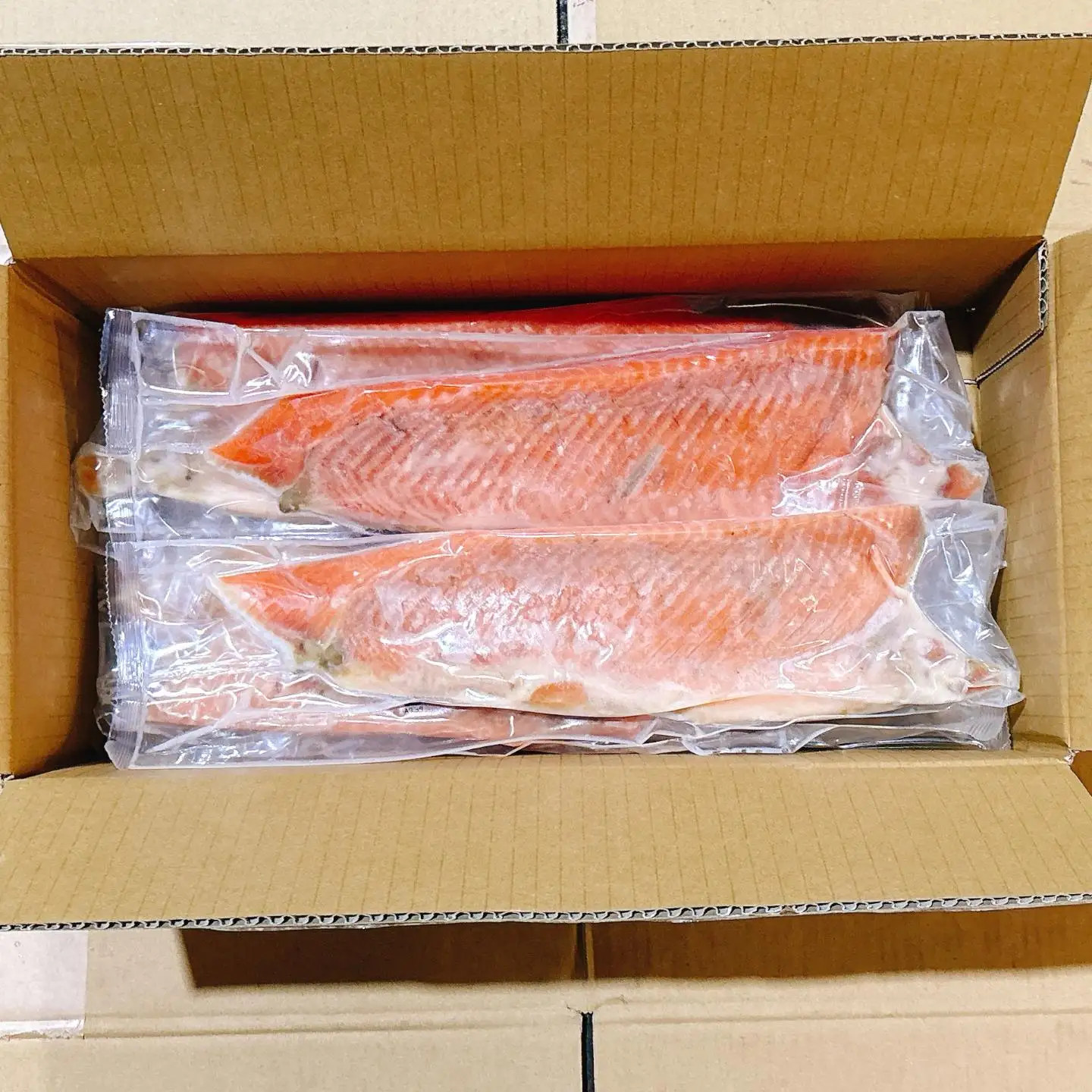 とろサーモンハラミ4kg B-09013