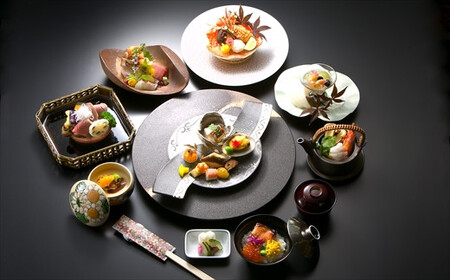 【1泊2食付】 鹿島セントラルホテル 夕食をお部屋で 贅沢スイートプラン ペア 宿泊券 部屋食 旅行 ホテル チケット