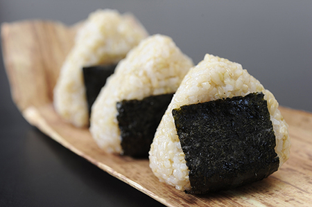 【新米】令和8年産　にじのきらめき玄米10kg（5kg×2袋）「大粒で食べ応えあり」【C064W1】 近江米 にじのきらめき