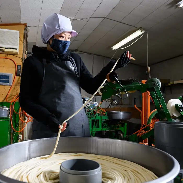 C-2.【無添加そうめんは理屈抜きの美味】ほんまもんの三輪素麺 9kg 徳用木箱