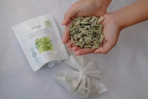 入浴剤 jiwajiwa 大和番茶に浸る。よい香り 奈良薬草風呂 20日分 キハダ葉ブレンド＆マコモ葉ブレンド詰め合わせ K-27