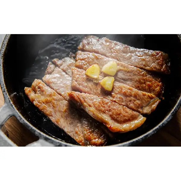 神戸牛 ロースステーキ 5枚 合計550g （612）/ 肩ロース 牛肉 ステーキ 霜降り ステーキ肉 赤身 牛 肉 焼肉 但馬牛 黒毛和牛 国産牛 ビフテキ 神戸ビーフ【やまのおかげ屋】