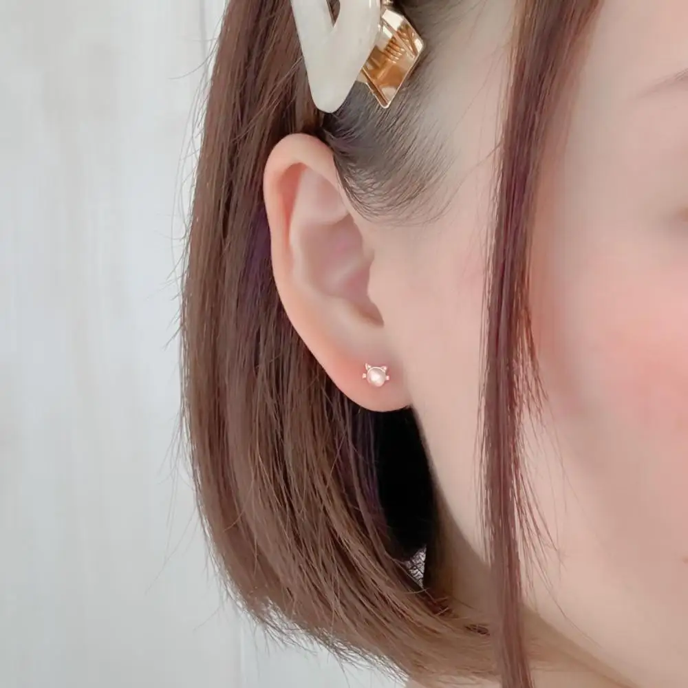 2way　ピアス　小さめ　さりげない　猫モチーフ　紫陽花　ピンク　猫好き　ミニピアス　かわいい　おしゃれ　プレゼント　ギフト　パール　あじさい　アクセサリー