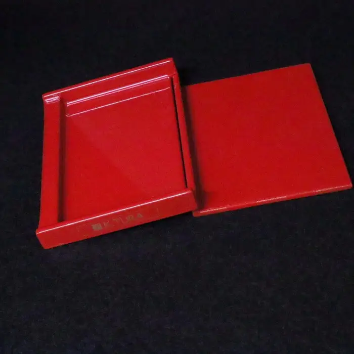 K．TURA 市松模様木製名刺ケース（黒） | カードケース 入れ物 小物 漆塗り 純金箔 金 伝統 お洒落 おしゃれ 和 和風 イチマツ 贈り物 プレゼント 埼玉県 越谷市