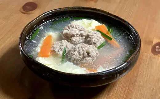 山もりたまごのいいとこどり （ミンチ） 約500g（2人前） 鶏ガラ付 鶏肉 とり肉 トリ肉 ミンチ肉 挽肉 挽き肉 ひき肉 そぼろ 鶏団子 つみれ おかず 料理 お取り寄せ 福岡県 うきは市