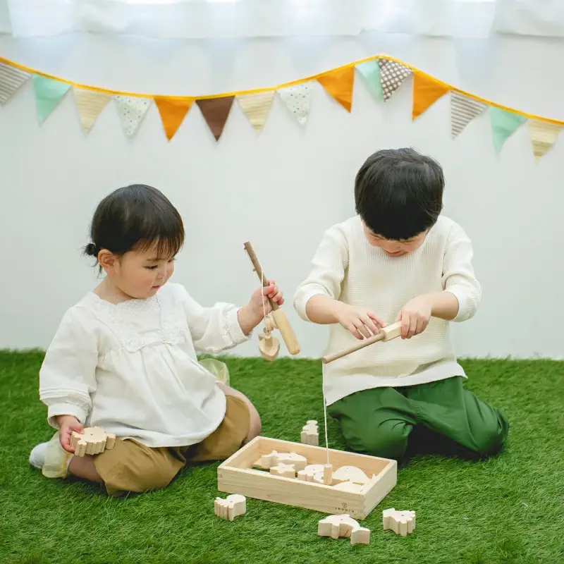 IKONIH ( アイコニー )  魚釣りセット/ おもちゃ 子供 こども オモチャ 玩具 プレゼント お祝い 木 出産祝い 安全 オーガニックトイ ファーストトイ 魚 釣り 遊び ままごと 釣り具【kip008】