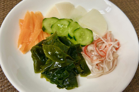 湯通し塩蔵わかめ 180g×3袋セット(合計540g)