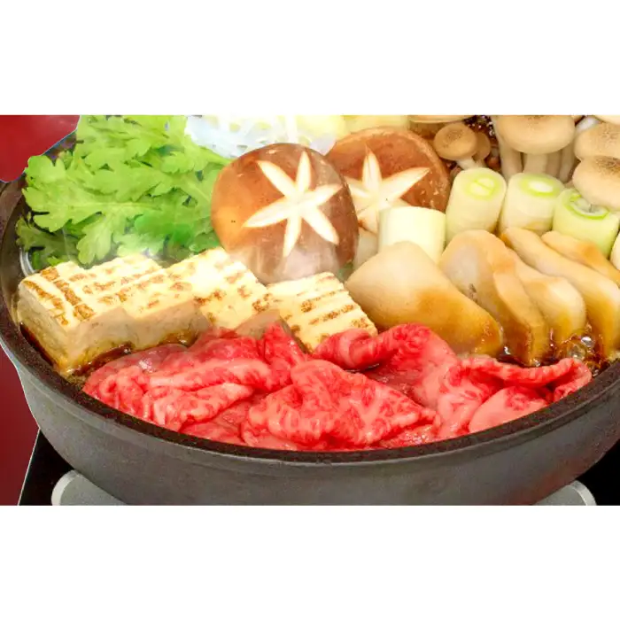 【冷蔵配送】全国大会W受賞！奥出雲和牛赤身すき焼き肉の定期便900g×10回（毎月19日お届け）【牛肉 定期便 赤身すき焼き肉 900g 10回 すき焼き 人気 冷蔵 国産 奥出雲和牛 黒毛和牛 ブランド牛 贅沢 お祝い 贈り物 プレゼント ギフト】