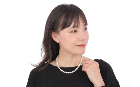 老舗の真珠専門店・無調色花珠鑑別書付きアコヤ真珠 ネックレス ・ ピアス セット8.0～8.5ミリ / 伊勢志摩 志摩 三重県 真珠 パール あこや アクセサリーネックレス イヤリング ピアス セット ジュエリー アコヤ貝 冠婚葬祭 結婚式 葬式 フォーマル
