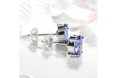 一粒ピアス プラチナ プラチナピアス 天然石 PT900 天然タンザナイト オーバル 大粒 2.3ct スタッドピアス【f221-ov-pt】 ピアス アクセサリー アクセ ジュエリー 送料無料