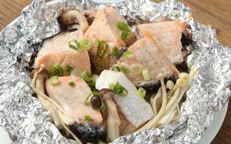 【 訳あり 】 骨取 サーモン（メラニンサーモン） 約4kg 魚 魚貝類 魚介 さかな サカナ お魚 アトランティックサーモン さけ 鮭 冷凍