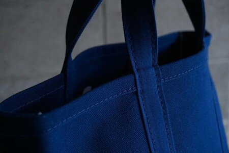 Canvas tote bag（indigo）M Indigo Classic キャンバス トートバッグ カバン 鞄 ギフト トートバッグ カバン プレゼント 贈答品 トートバッグ カバン お礼の品 おしゃれ トートバッグ カバン 150-003 バッグ カバン 鞄