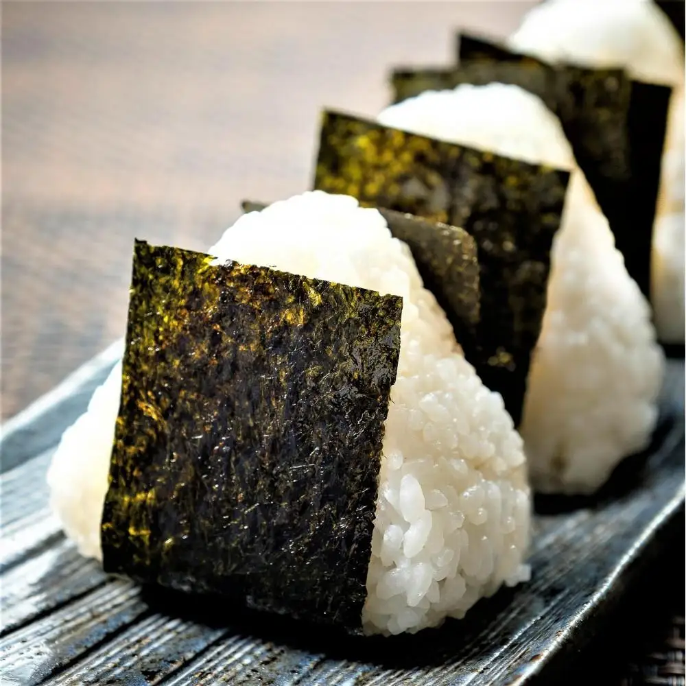乾海苔 全形50枚 昔懐かしい磯の風味が強い焼く前の板海苔【福岡有明のり】